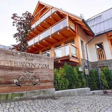 Siwy Wierch - Pod Giewontem